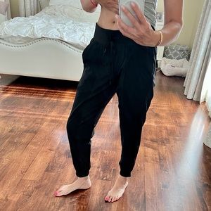 Lorna Jane Uniquely jogger pants size Small